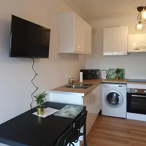 Apartamento T2 Avec Grande Terrasse Quartier Jardin Massey